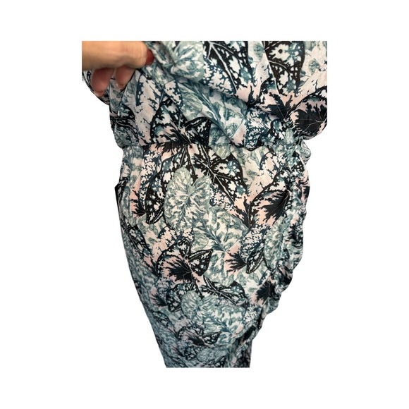 Bebe Shirred Print Dress With Ties. Size Large.  Leaf Print Navy Teal And Cream - Picture 3 of 12